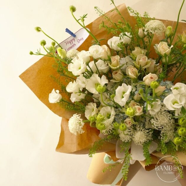 White Lisianthus Bouquet