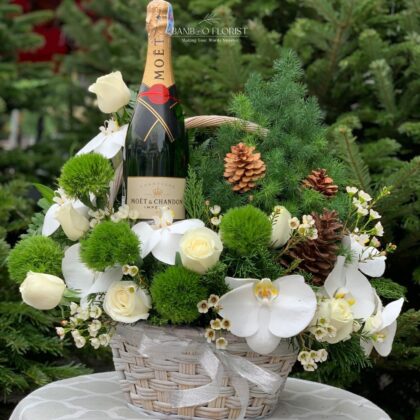 Happy Christmas Flower Basket (White & Green)